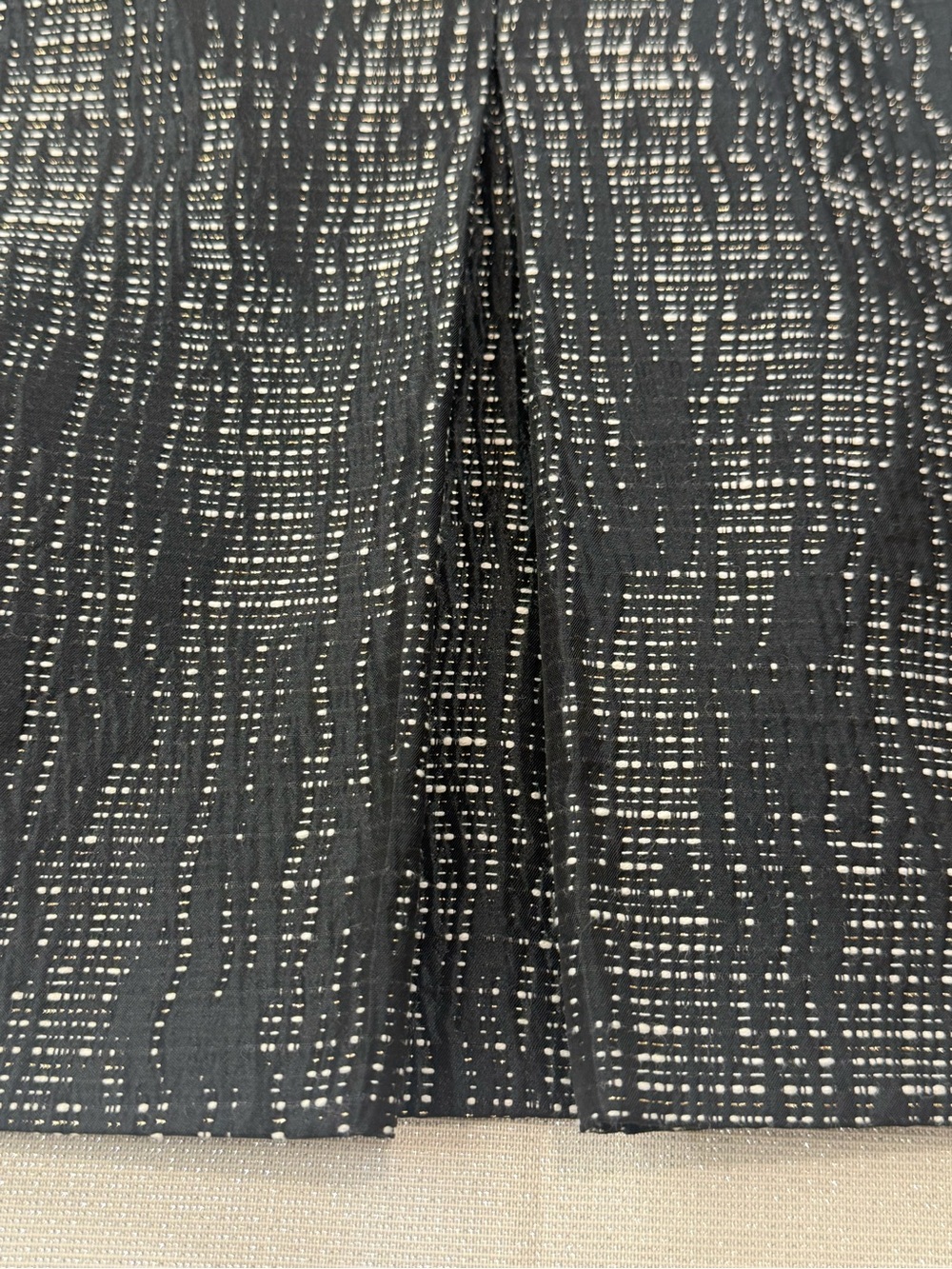 Anne Klein Black & Cream Pencil Skirt w/ Gold Metallic Thread Size 12 Womens - Picture 5 of 7